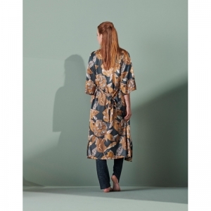 ILONA GWENYTH BLAUW