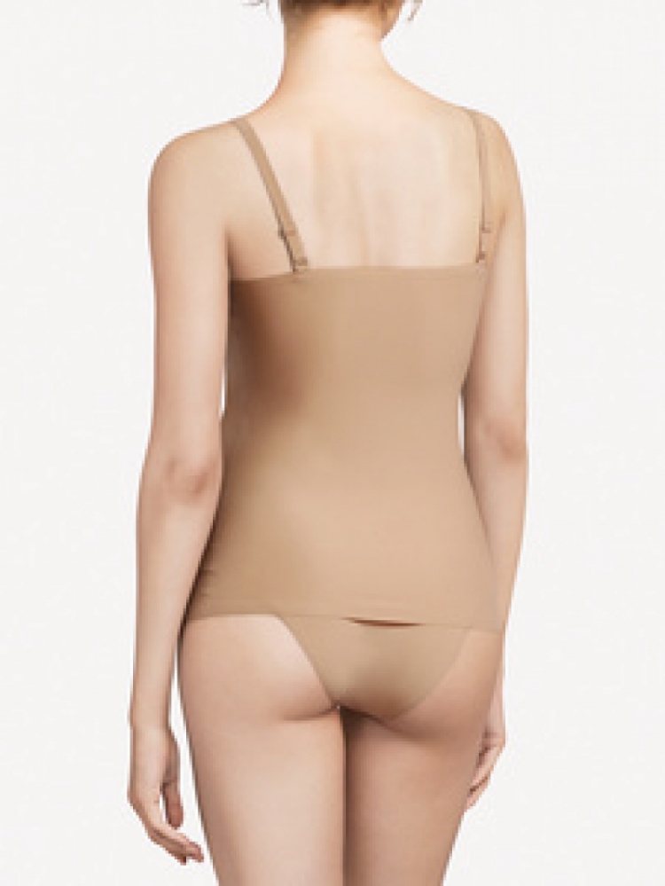 C10620 0WU NUDE