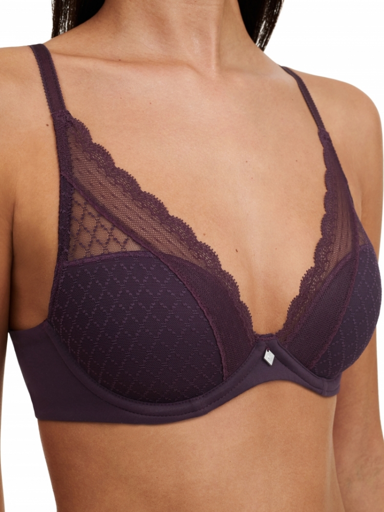C16MNA 0UA AUBERGINE