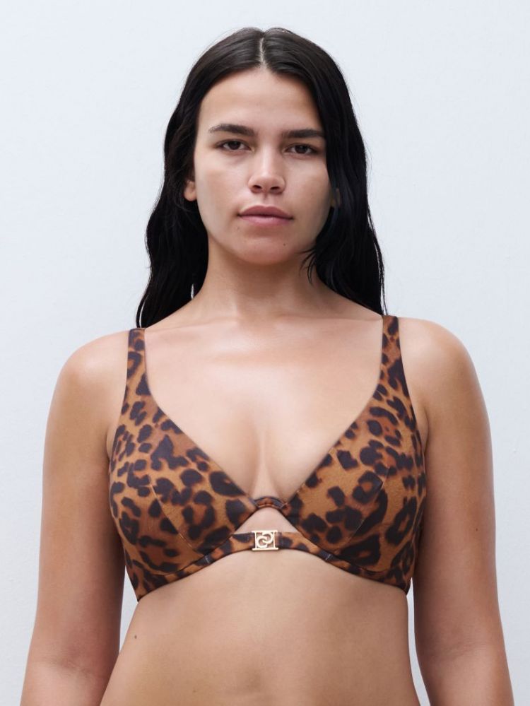 C17UMA A12 WILD LEOPAR