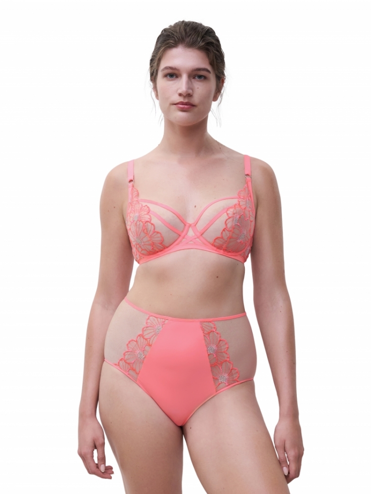C22OM0 0J7 ROZE MIAMI