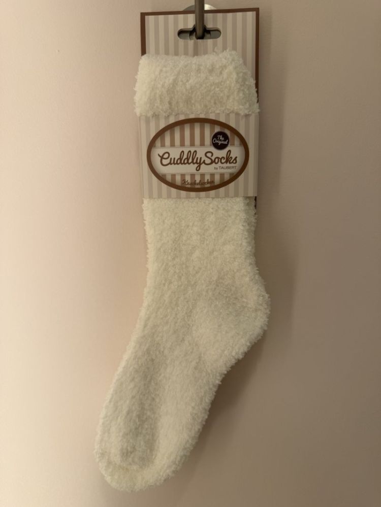 CUDDLY SOCK OFF WHITE